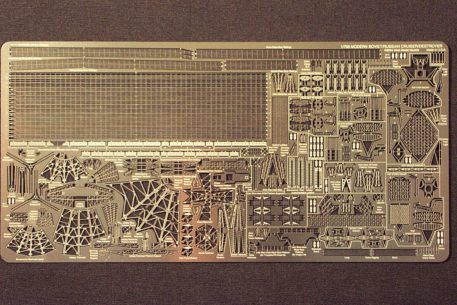 MODERN SOVIET CRUISER/DESTROYER (1/700)