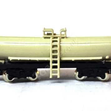 T Gauge Double Bogie Tanker Wagon in Cream