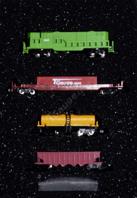 EMD GP8 Green US Freight Train Set Cars