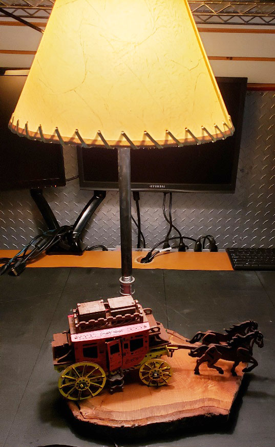 Stage Coach Lamp
