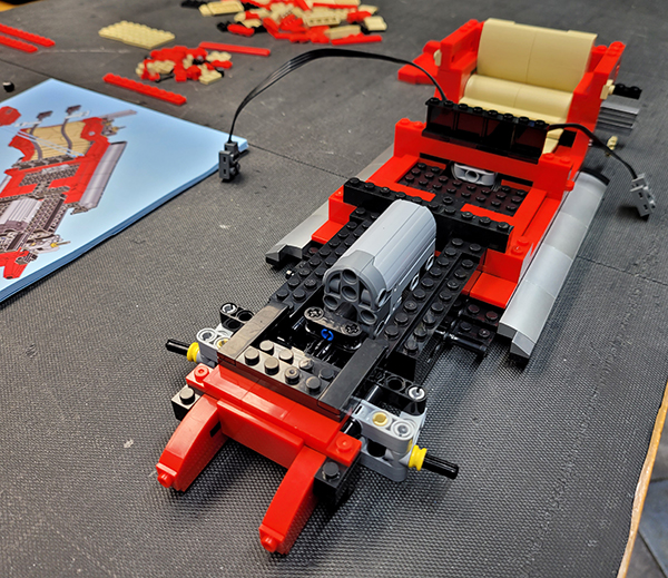 Lego rolls chassis