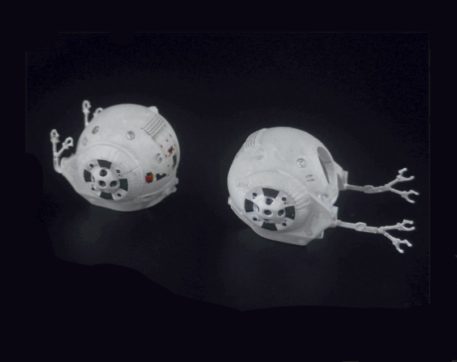 Green Strawberry 1144 2001 Space Odyssey Discovery XD1 EVA Pods 6819